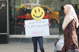 وعبر المشاركون في "ضحكة فلسطينية" عن اعجابهم بردود الأفعال التي ظهرت من تعليقات ونظرات وتجمعات الناس، وأنهم لم يتوقعوا أن تلقى هذا الرواج.