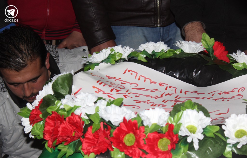 ميزر شقيق الشهيد جروح تتفتح من جديد بعد 12عاماً 