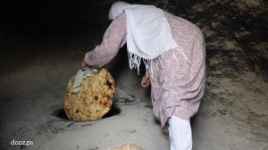 بعد الاستغناء عن الطوابين في القرى انتشرت "الفرنيات" التي تعمل على الحطب، وهي عبارة عن صناديق من الحديد يكون أسفلها بيت النار، وفي أعلاها غطاء تحته يوجد "الرضف"، قريبة من عمل الطوابين.