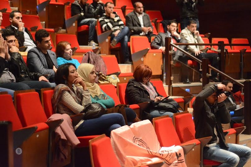جانب من حضور برنامج مناظرات فلسطين