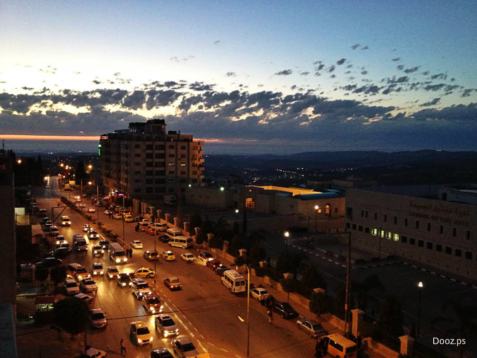 غربي مدينة نابلس، حيث يزحف التوسع العمراني