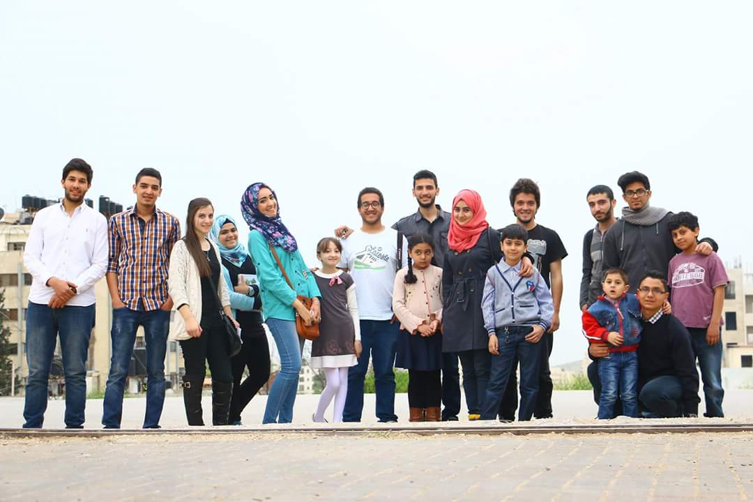 أبناء مجموعة يداً بيد للتغيير