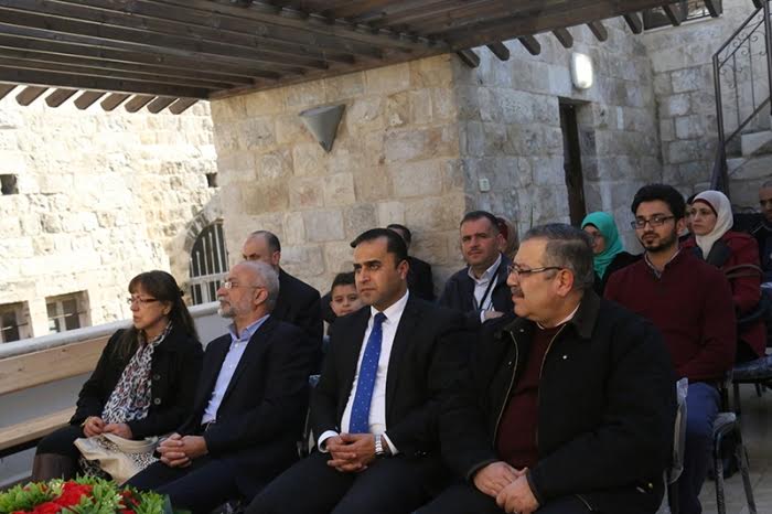 بيت العمد