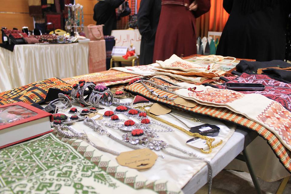 بازار أعمال يدوية10