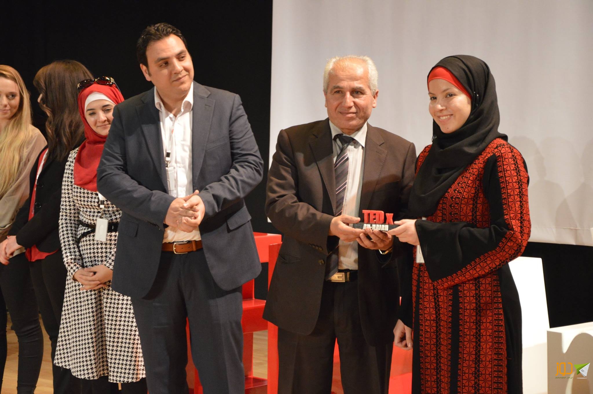 ياسمين النجار هي طالبة في قسم علم النفس في جامعة النجاح