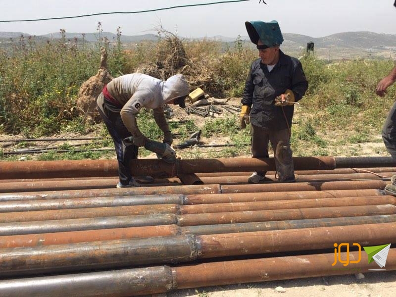 اعمدة كهرباء2