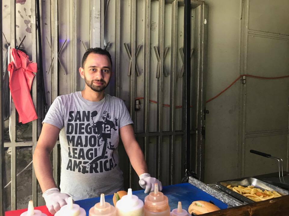 mostafa-77.jpg (84 KB)