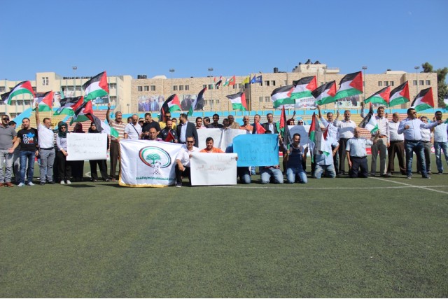 الفلسطينيون يتمسكون بالملعب البيتي أمام السعودية