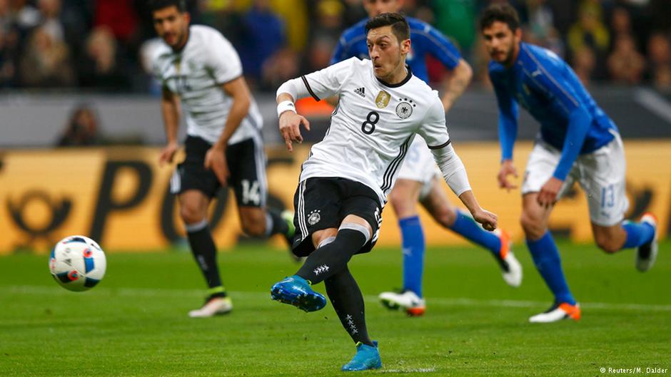 اللاعبون المسلمون بين الصوم والإفطار في بطولة يورو 2016