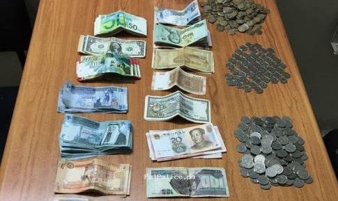 نابلس.. كشف ملابسات سرقة خزنة ومضاغ ذهبي
