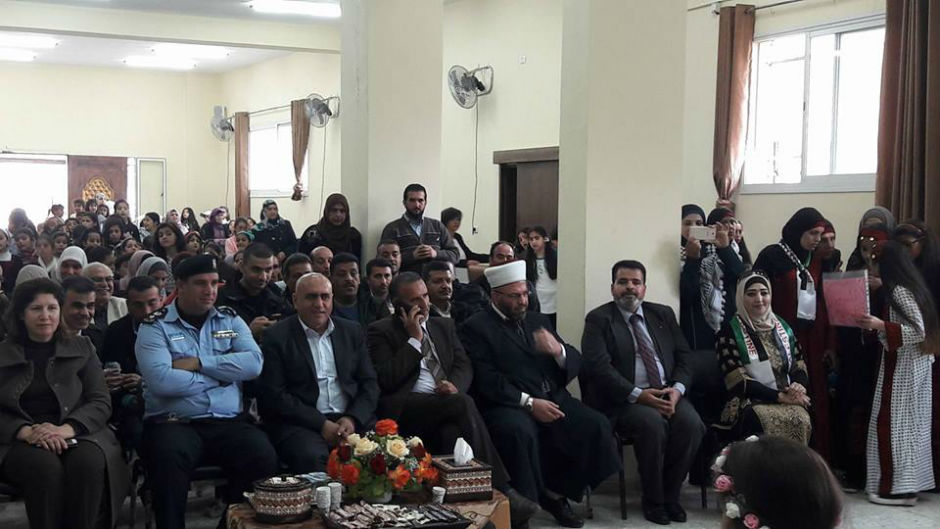 تربية نابلس الأولى في مسابقة للعزف المركزي