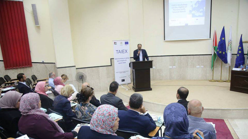 ورشة تلبية حقوق ذوي الاحتياجات الخاصة في خضوري