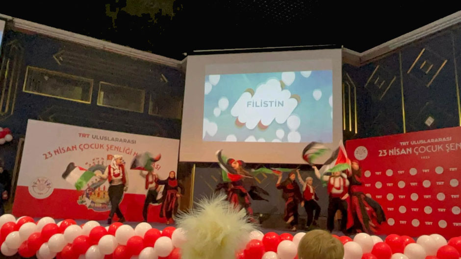 فرقة مركز يافا تشارك في مهرجان الطفل الدولي بتركيا