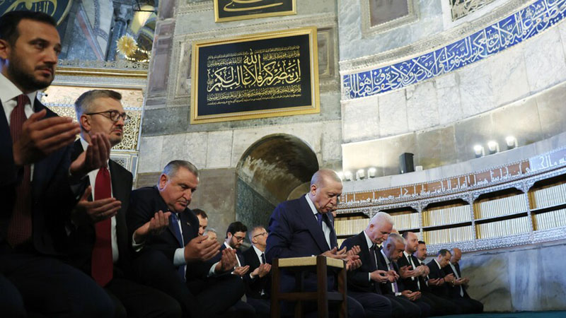 ذكرى فتح إسطنبول.. أردوغان يصلي الجمعة في آيا صوفيا